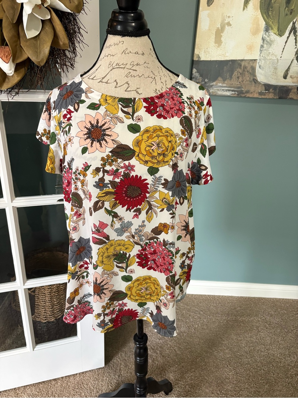 LOFT White Floral Short Sleeve Blouse with Yellow & Red Flowers